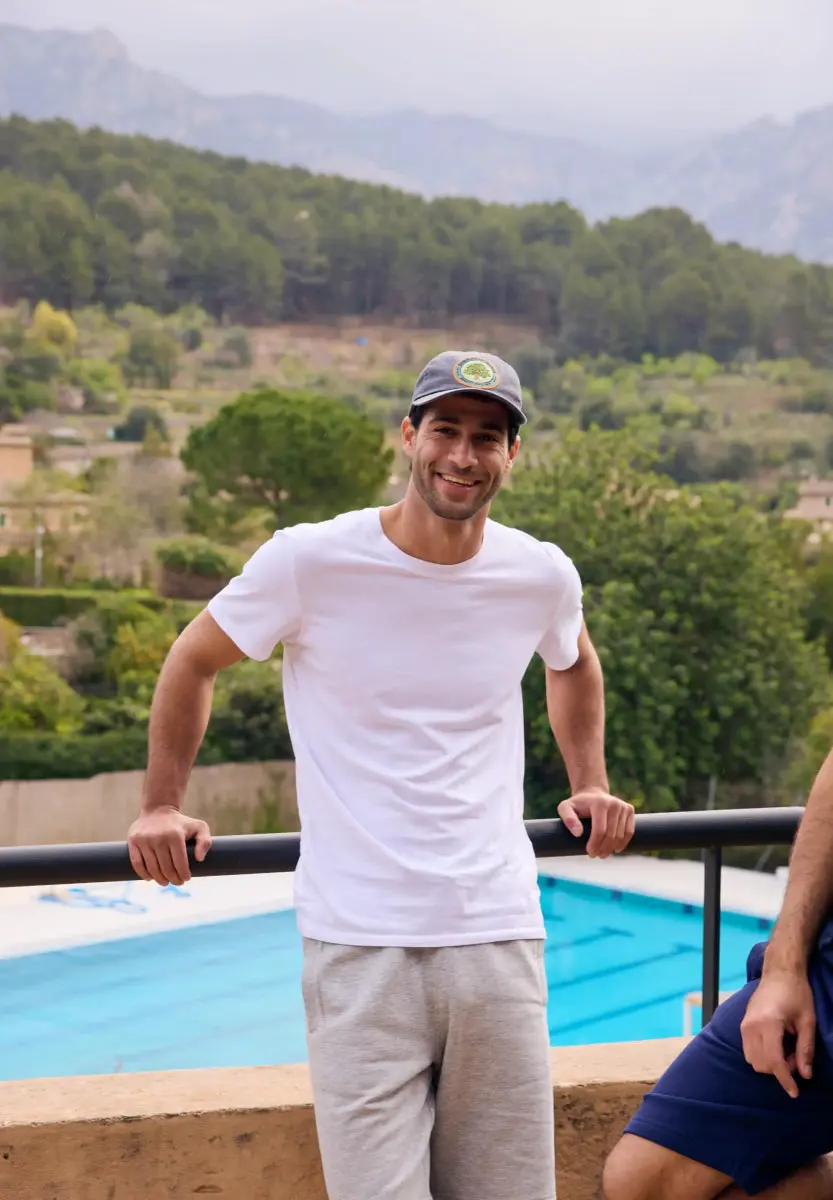 EASE T-SHIRT - Image 10