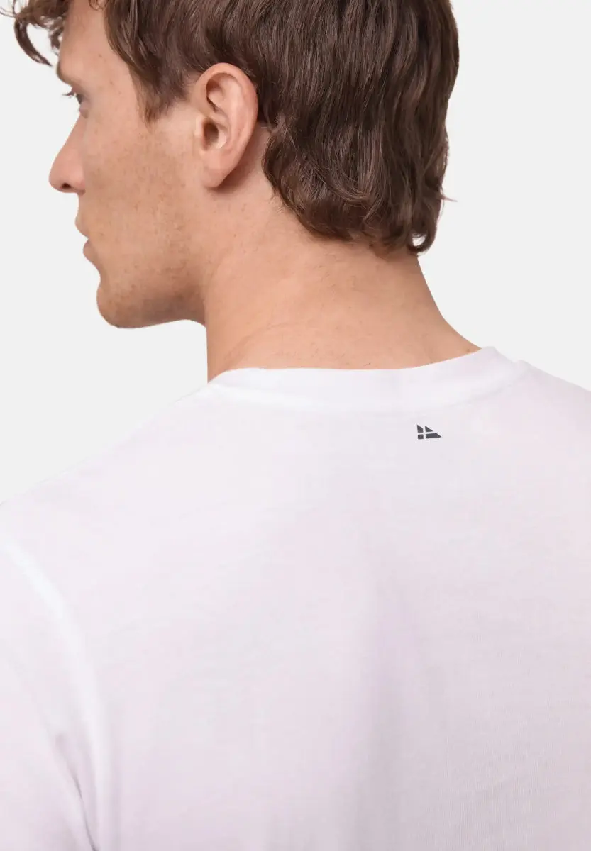 EASE T-SHIRT - Image 9
